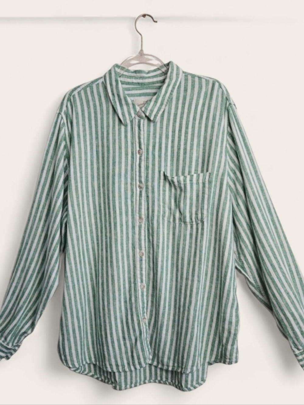 Universal Thread Green and White Striped Linen Blend Button-Down Shirt Large